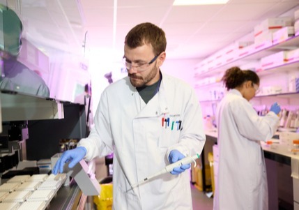 BenLis-IsoGen - Lab Staff Photos - 03jul25 - 228 (1)-1